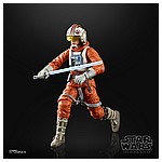 STAR-WARS-THE-BLACK-SERIES-40TH-ANNIVERSARY-6-INCH-LUKE-SKYWALKER-(SNOWSPEEDER)-oop-(3).jpg