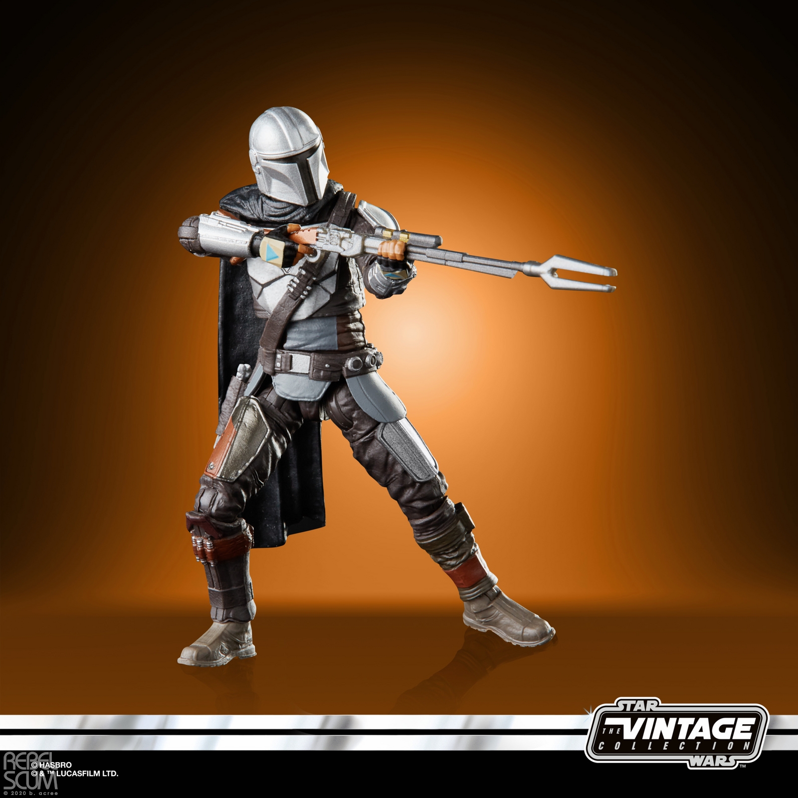STAR WARS THE VINTAGE COLLECTION 3.75-INCH THE MANDALORIAN - oop (1).jpg