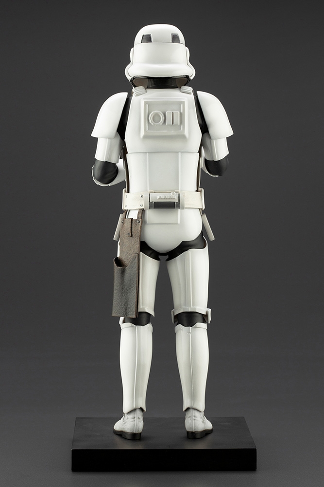 SW164_artfx_Stormtrooper_pp05.jpg