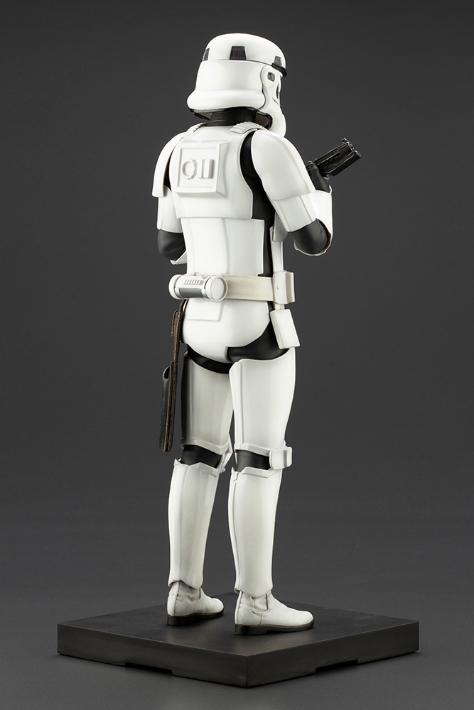 SW164_artfx_Stormtrooper_pp06.jpg