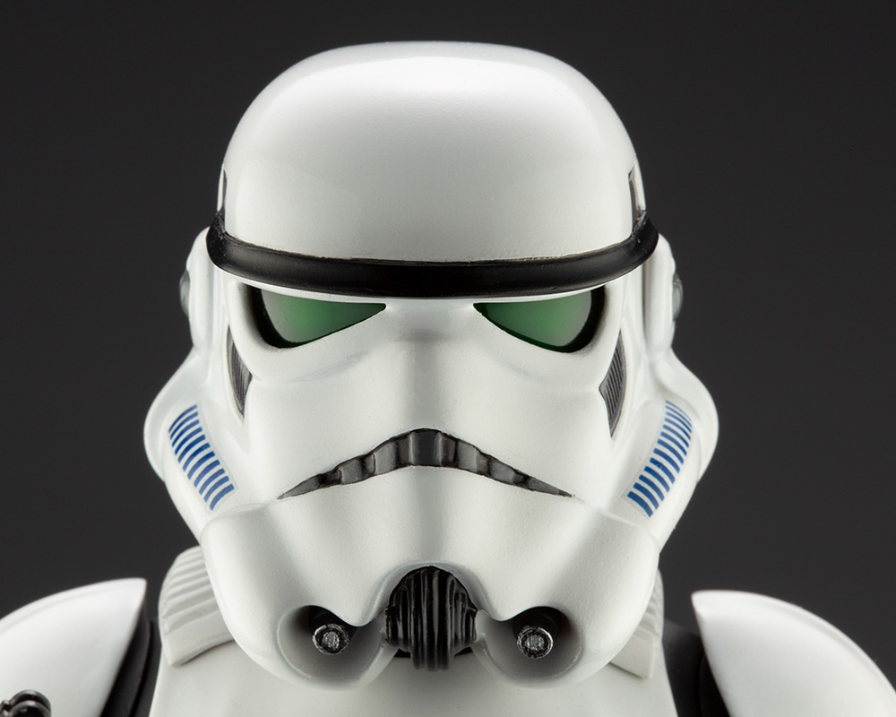 SW164_artfx_Stormtrooper_pp14.jpg