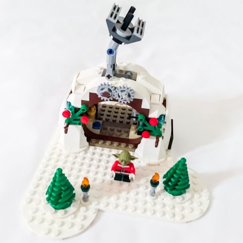 LEGO 4002019 Christmas X-wing: Santa Yodas Workshop - Front