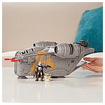 STAR WARS MISSION FLEET RAZOR CREST OUTER RIM RUN Figure and Vehicle 2-Pack - lifestyle 2.jpg