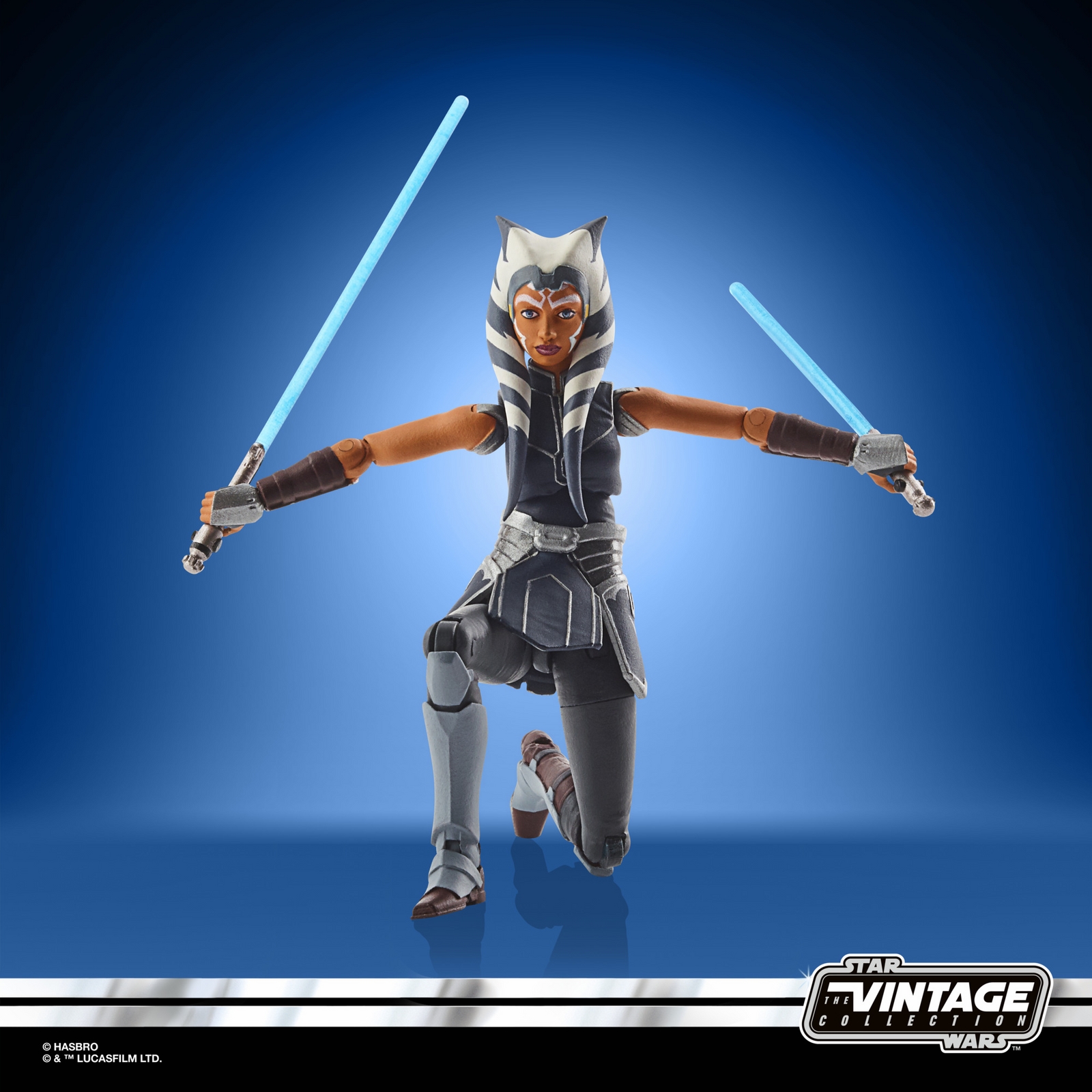 STAR WARS THE VINTAGE COLLECTION 3.75-INCH AHSOKA TANO (MANDALORE) Figure - oop (4).jpg