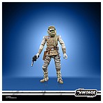 STAR WARS THE VINTAGE COLLECTION 3.75-INCH LUKE SKYWALKER (HOTH) Figure - oop (9).jpg