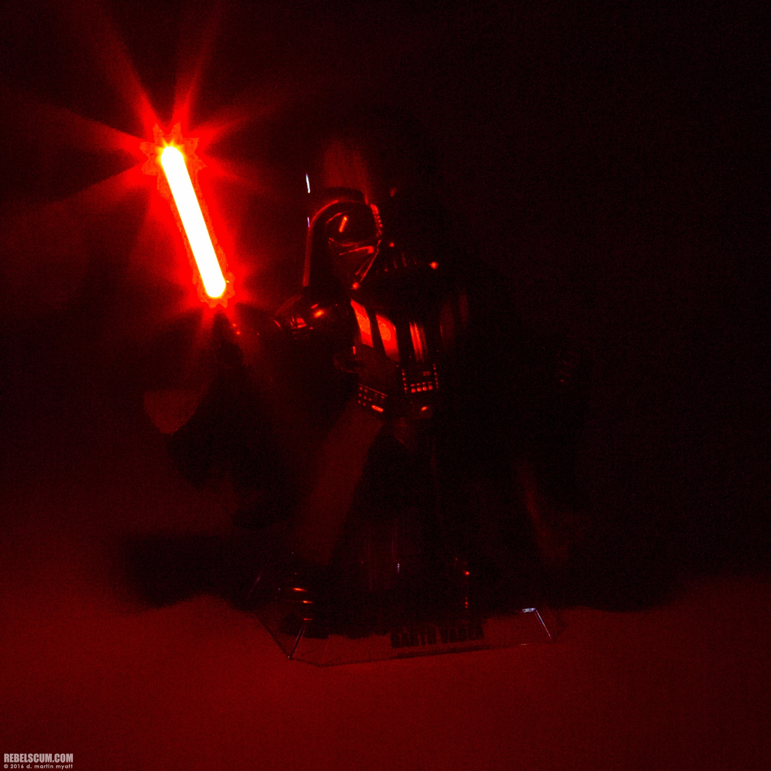 Darth-Vader-Beast-Kingdom-Egg-Attack-2015-SDCC-013.jpg