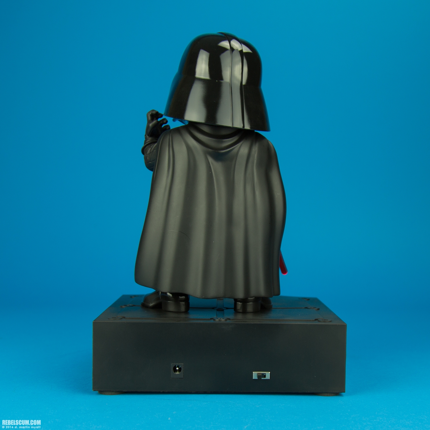 Darth-Vader-EA-010-Beast-Kingdom-Egg-Attack-Statue-012.jpg