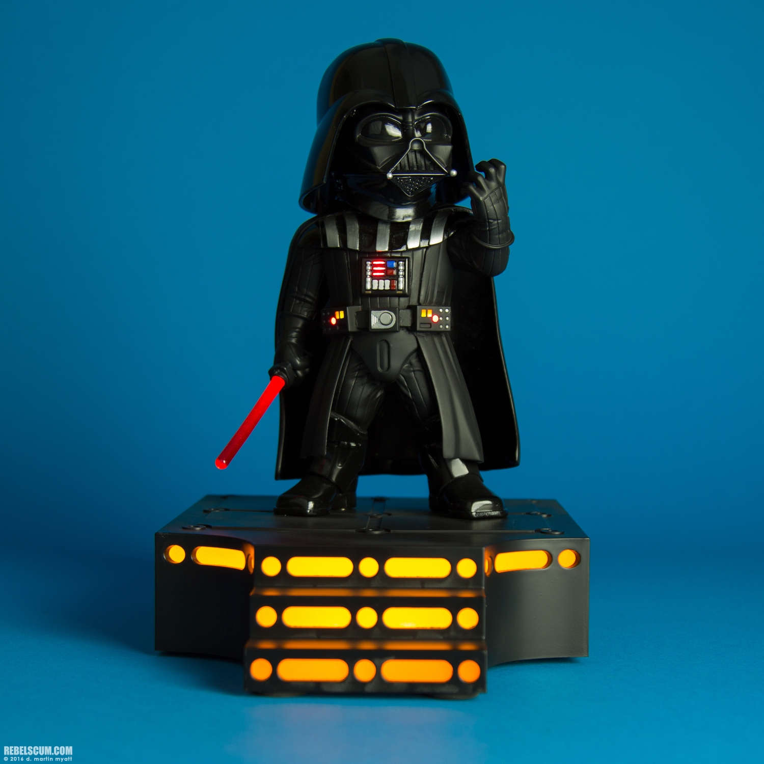 Darth-Vader-EA-010-Beast-Kingdom-Egg-Attack-Statue-015.jpg