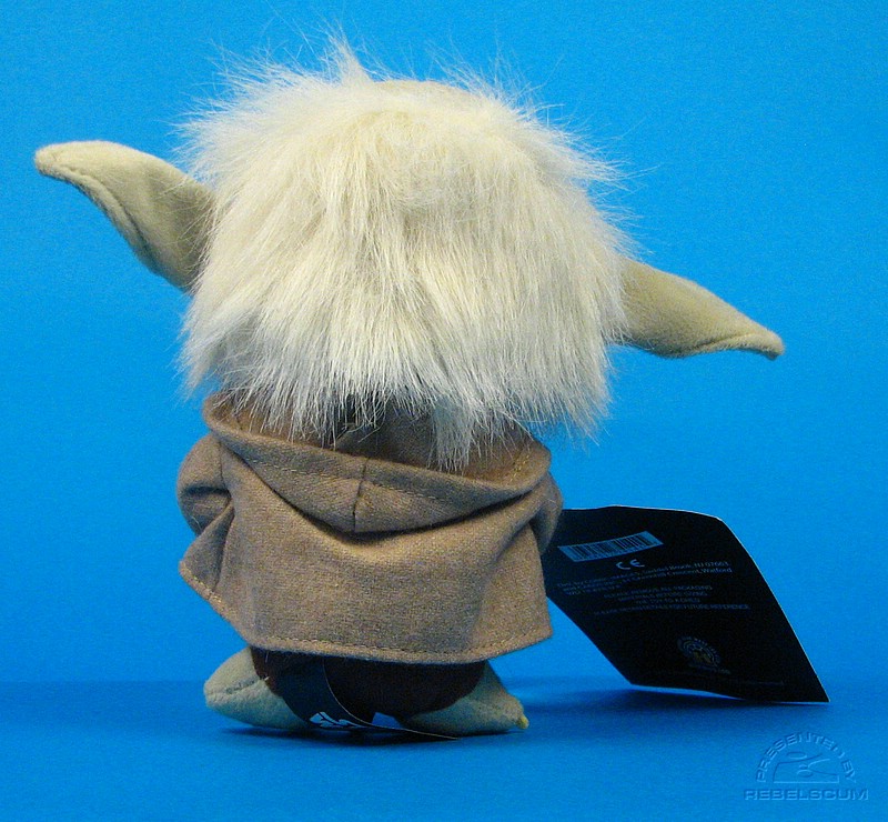 plush_yoda_back.jpg