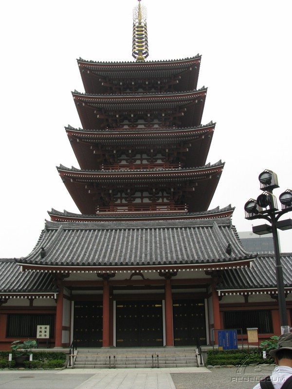 Asakusa Kannon: the main hall