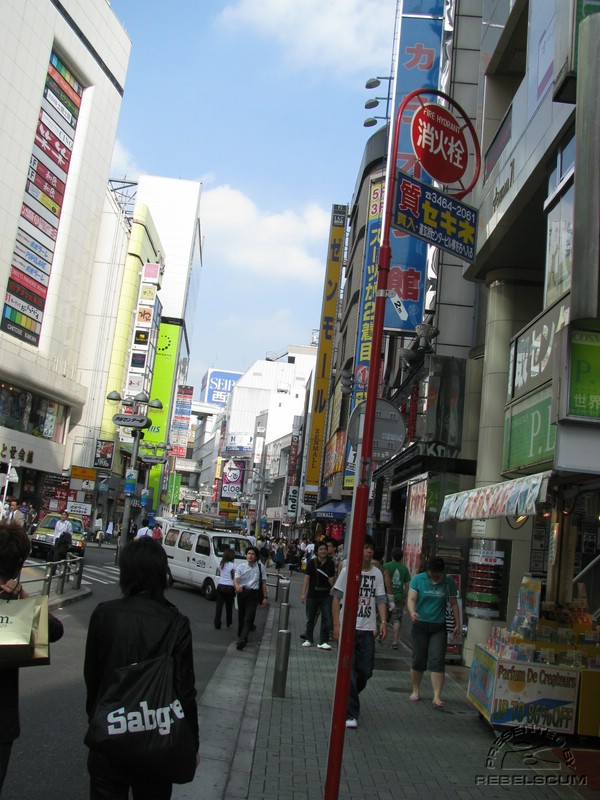 More shops in Tokyo