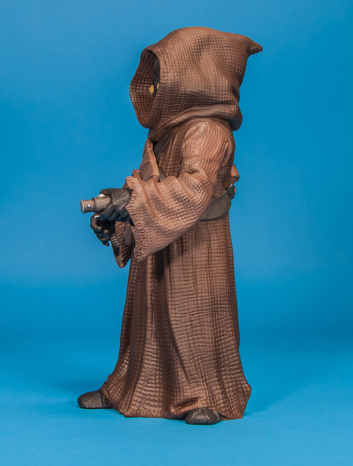 Jawa_Quarter_Scale_Bank_Diamond_Select_Toys-03.jpg