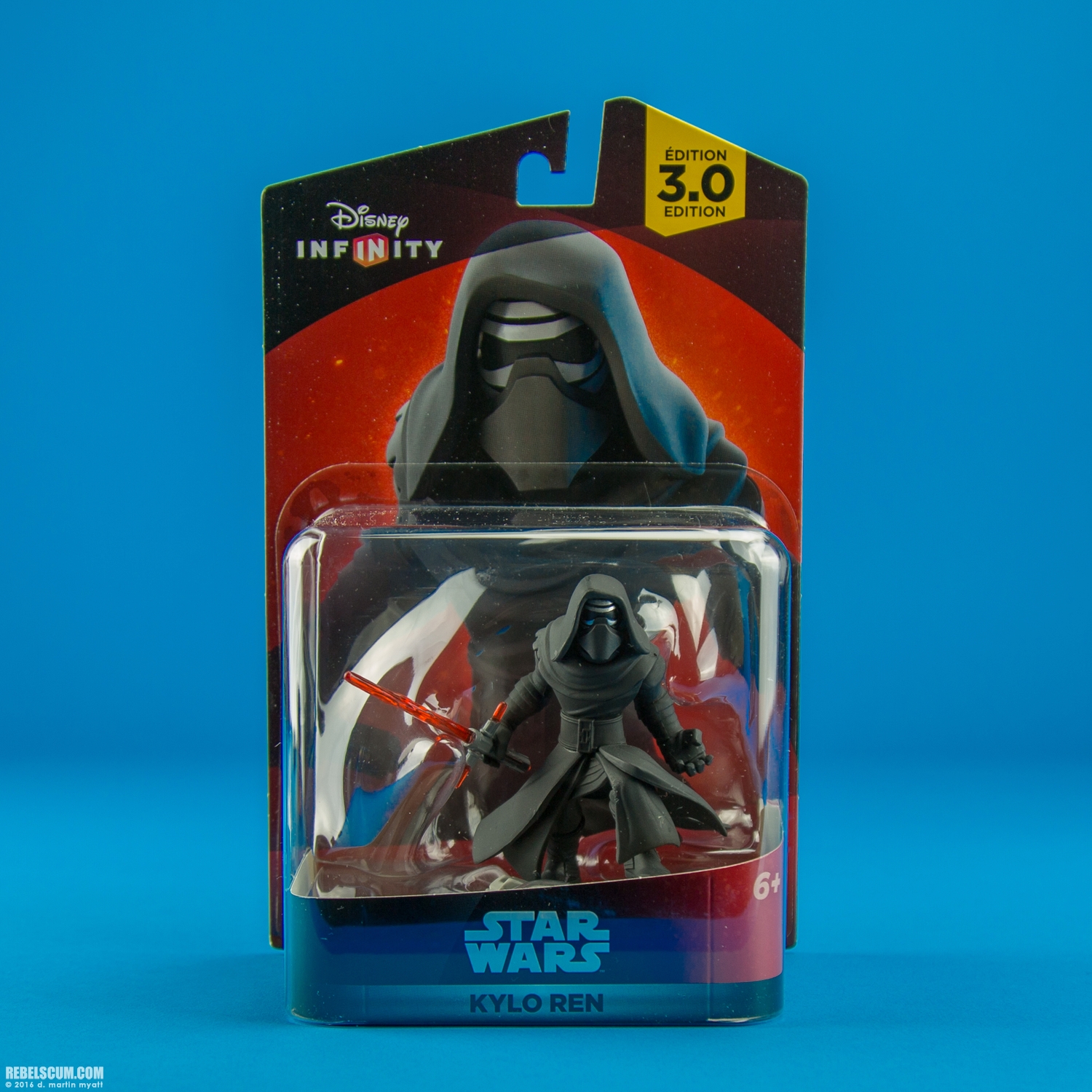 Disney-Infinity-3-Kylo-Ren-The-Force-Awakens-009.jpg