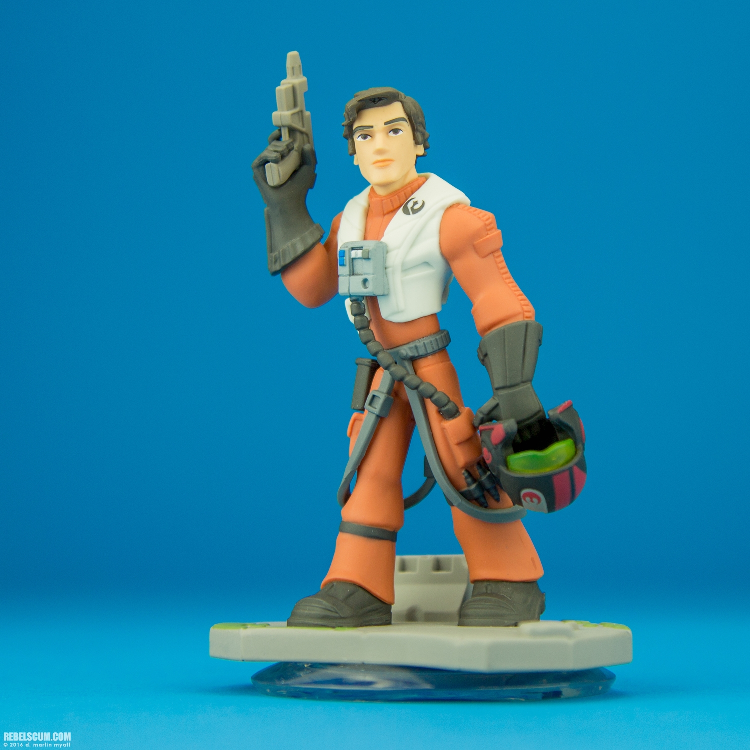 Disney-Infinity-3-Poe-Dameron-The-Force-Awakens-008.jpg