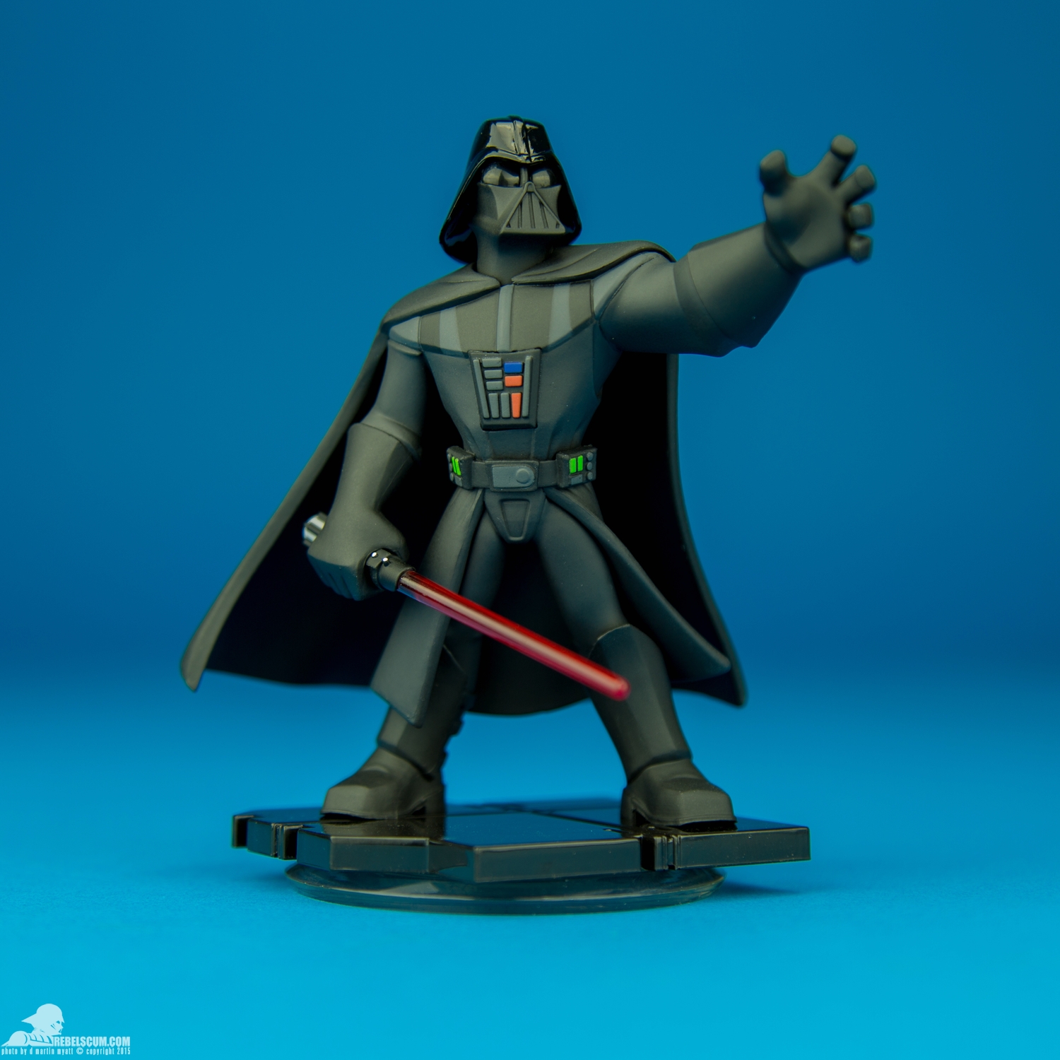 Disney-Infinity-3-Star-Wars-Darth-Vader-001.jpg