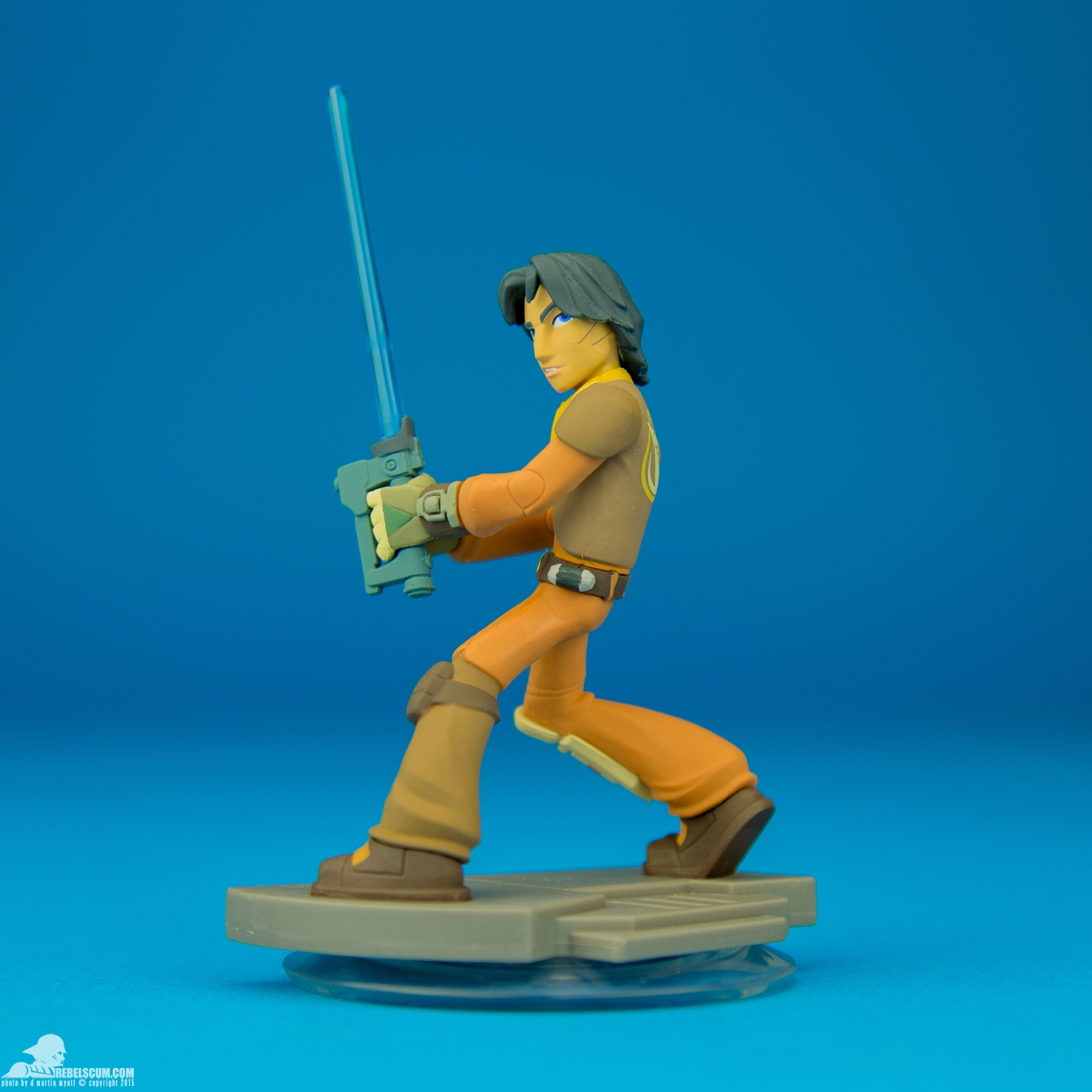 Disney-Infinity-3-Star-Wars-Ezra-Bridger-003.jpg