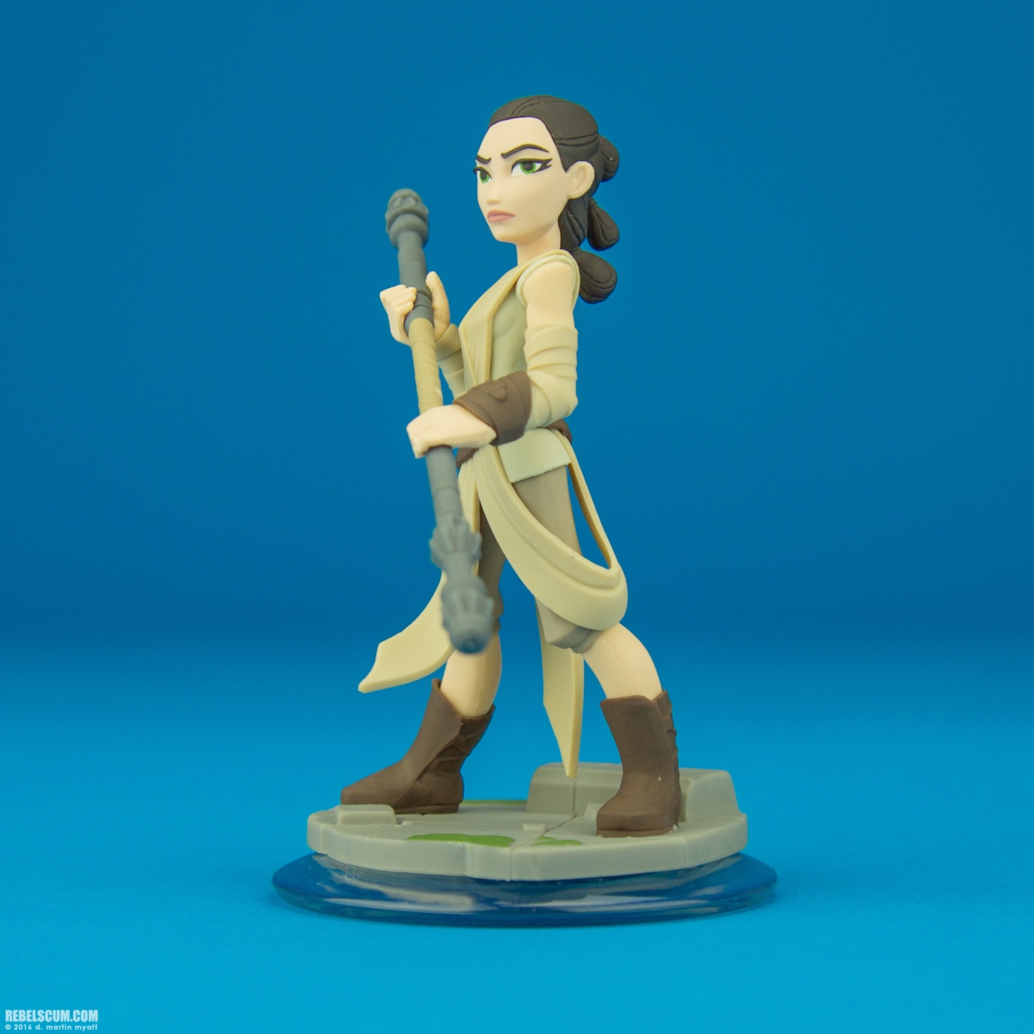 Disney-Infinity-3-Star-Wars-The-Force-Awakens-Play-Set-003.jpg