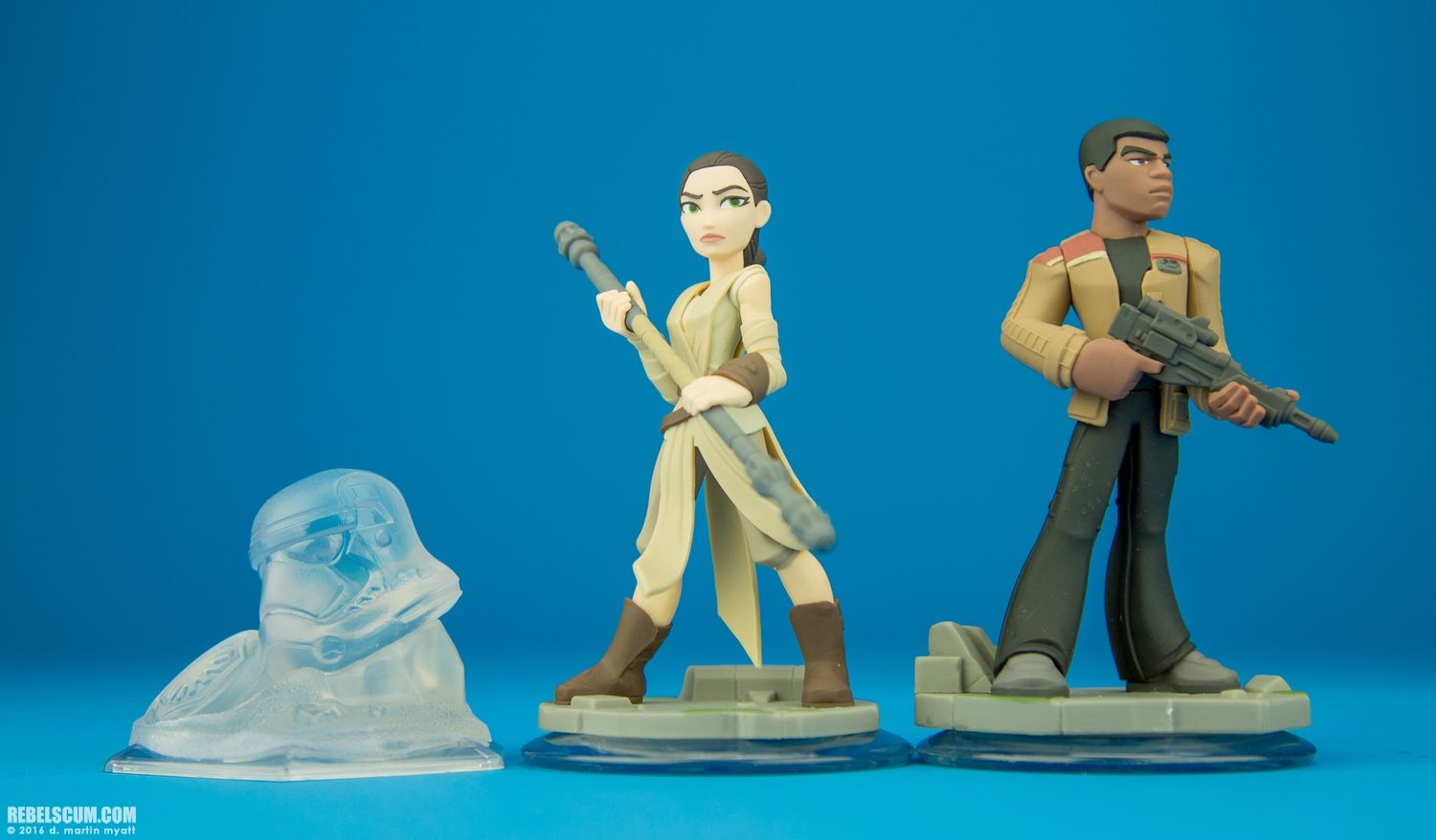 Disney-Infinity-3-Star-Wars-The-Force-Awakens-Play-Set-016.jpg