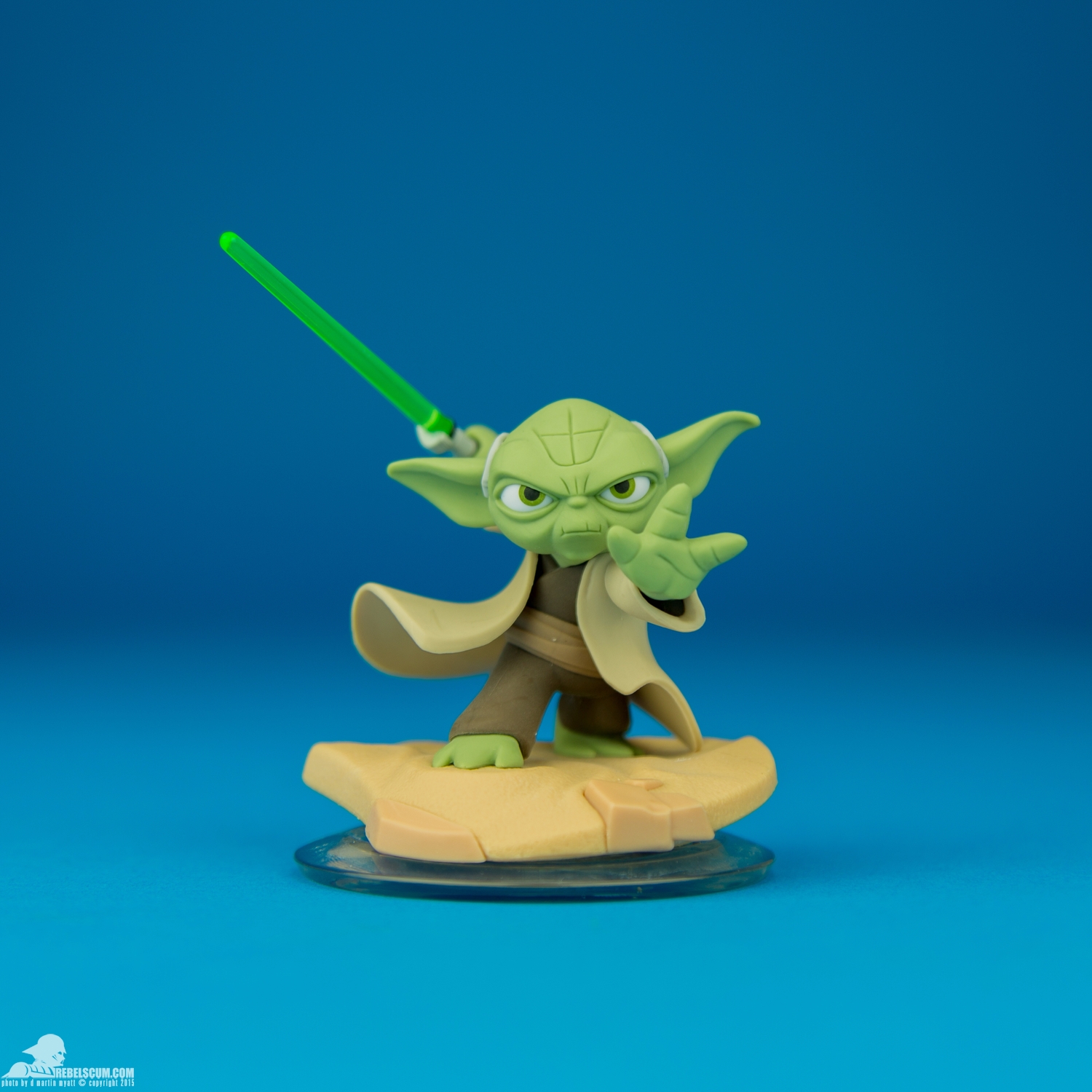 Disney-Infinity-3-Star-Wars-Yoda-001.jpg