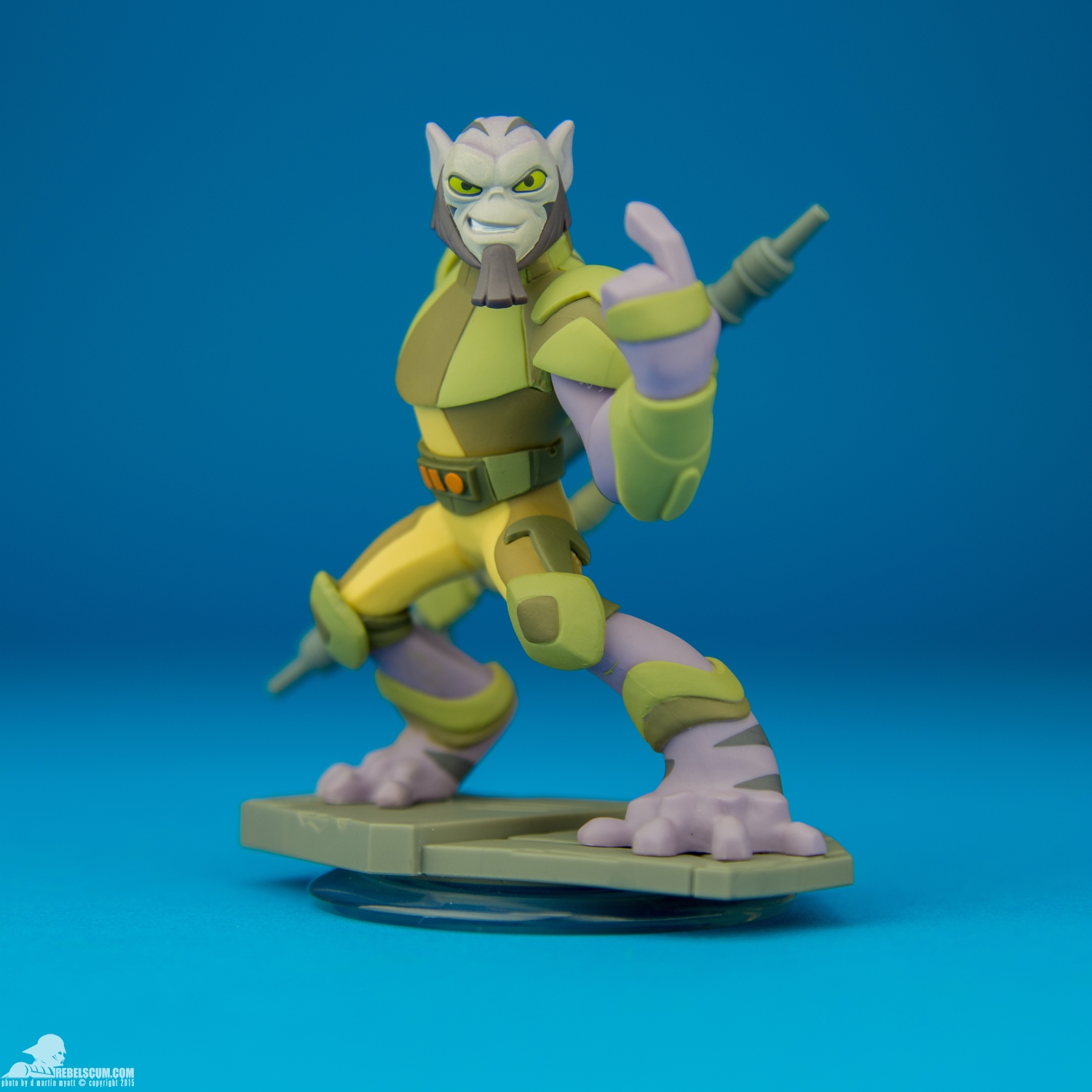 Disney-Infinity-3-Star-Wars-Zeb-Orrelios-001.jpg