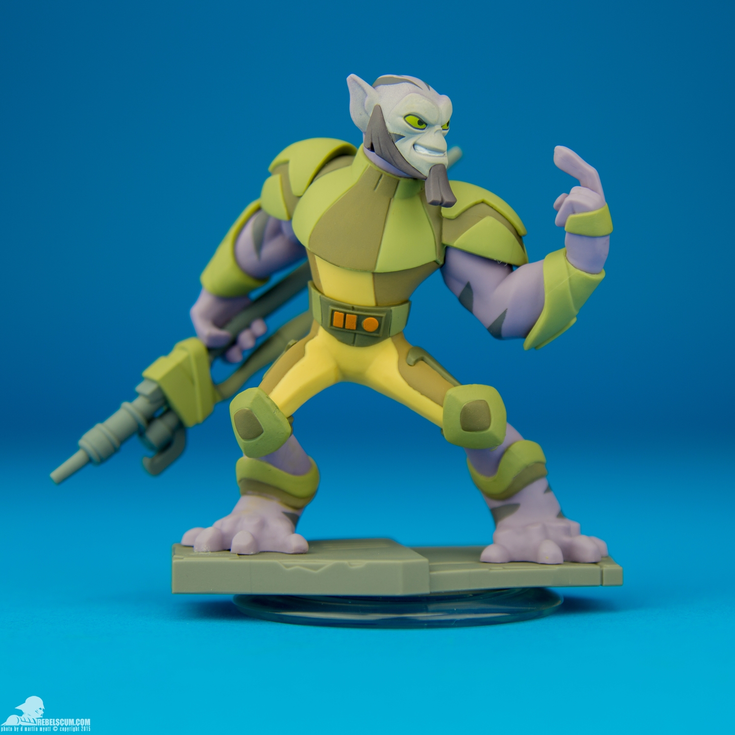 Disney-Infinity-3-Star-Wars-Zeb-Orrelios-002.jpg