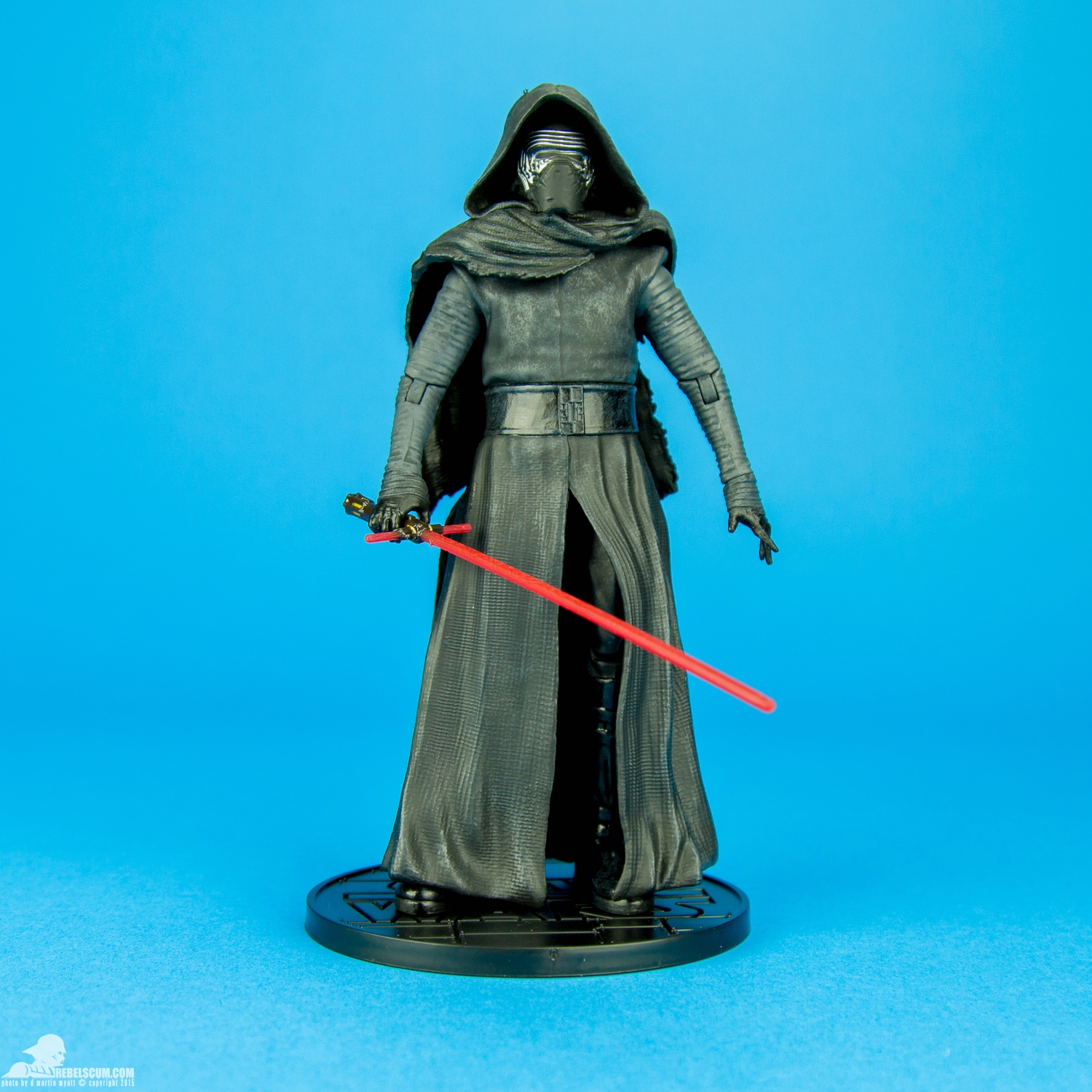 Kylo-Ren-Disney-Stores-Elite-Series-Diecast-Figure-001.jpg