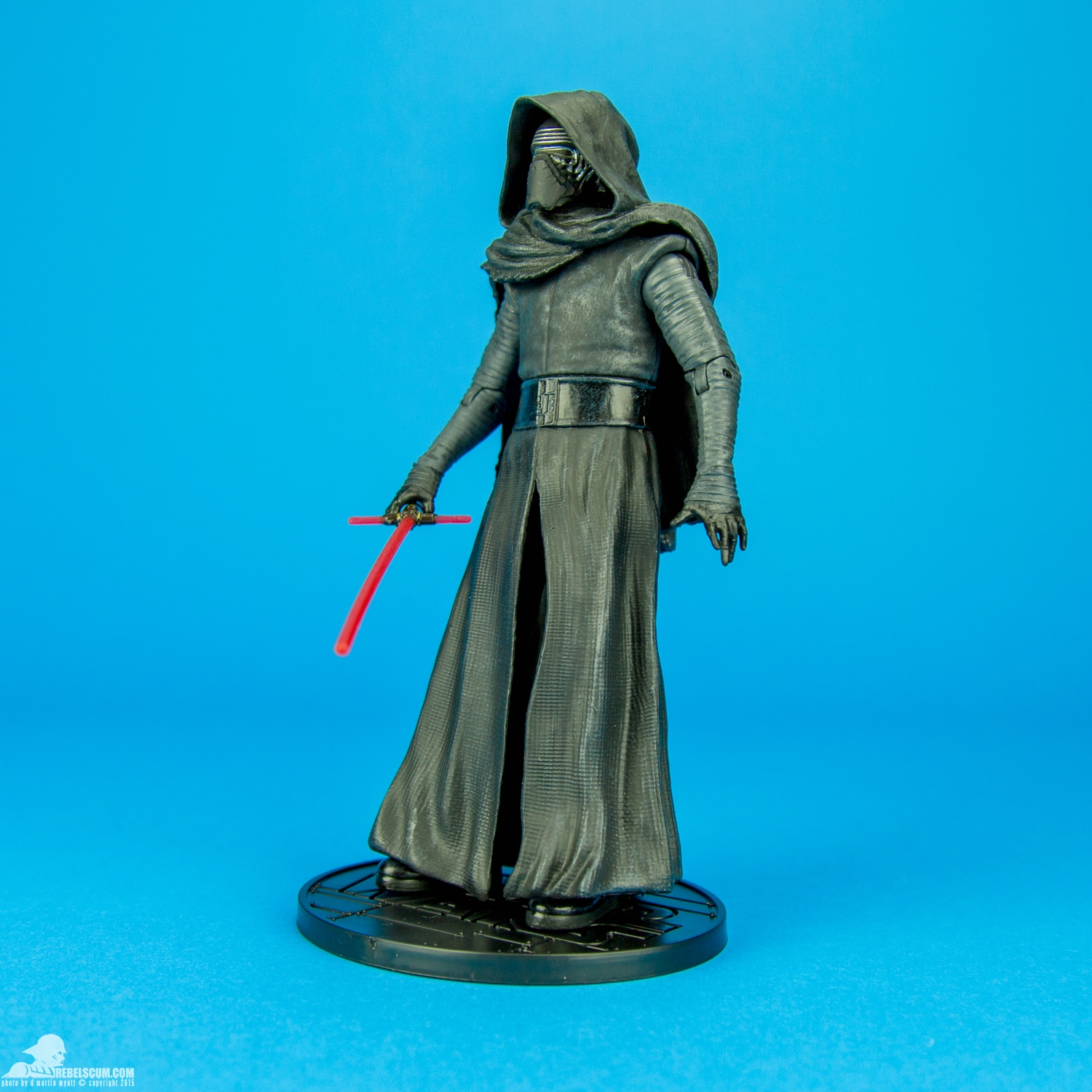 Kylo-Ren-Disney-Stores-Elite-Series-Diecast-Figure-003.jpg