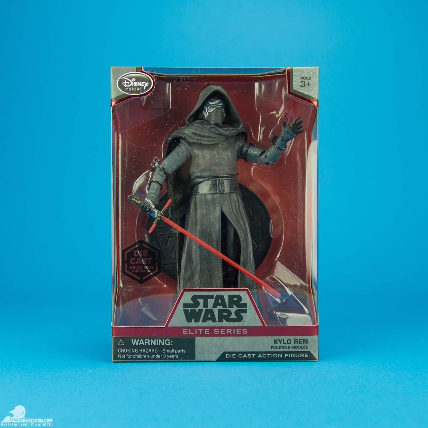 Kylo-Ren-Disney-Stores-Elite-Series-Diecast-Figure-008.jpg