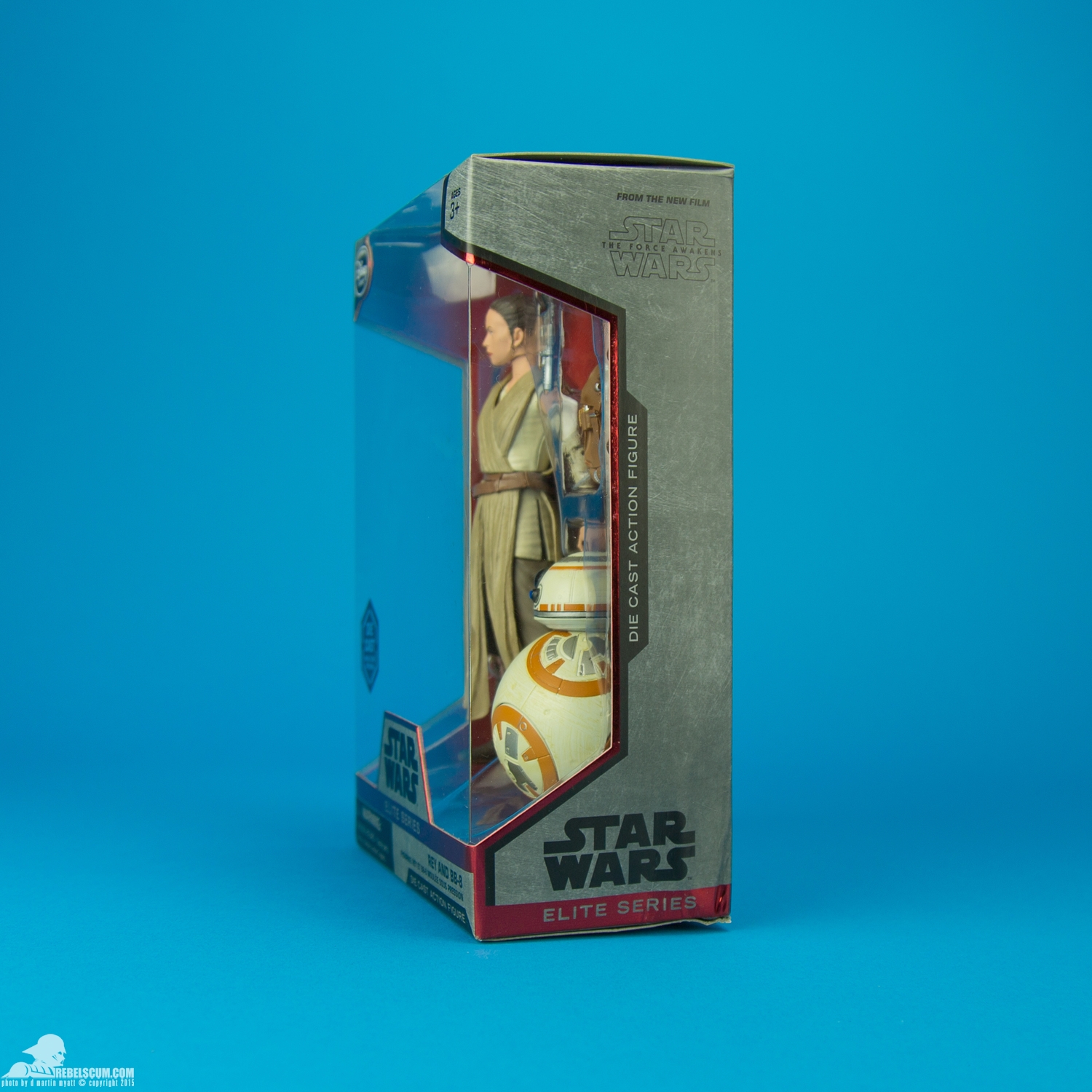 Rey-and-BB-8-Disney-Stores-Elite-Series-Diecast-Figure-009.jpg