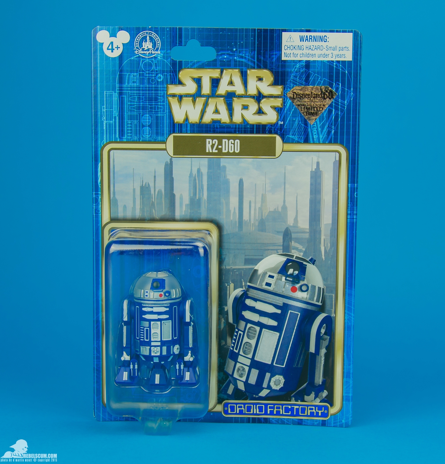 R2-D60-Disneyland-60-exclusive-Droid-Factory-Hasbro-010.jpg
