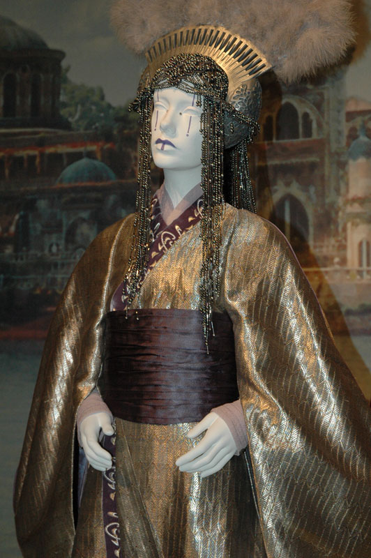 Queen Apailana (ROTS)