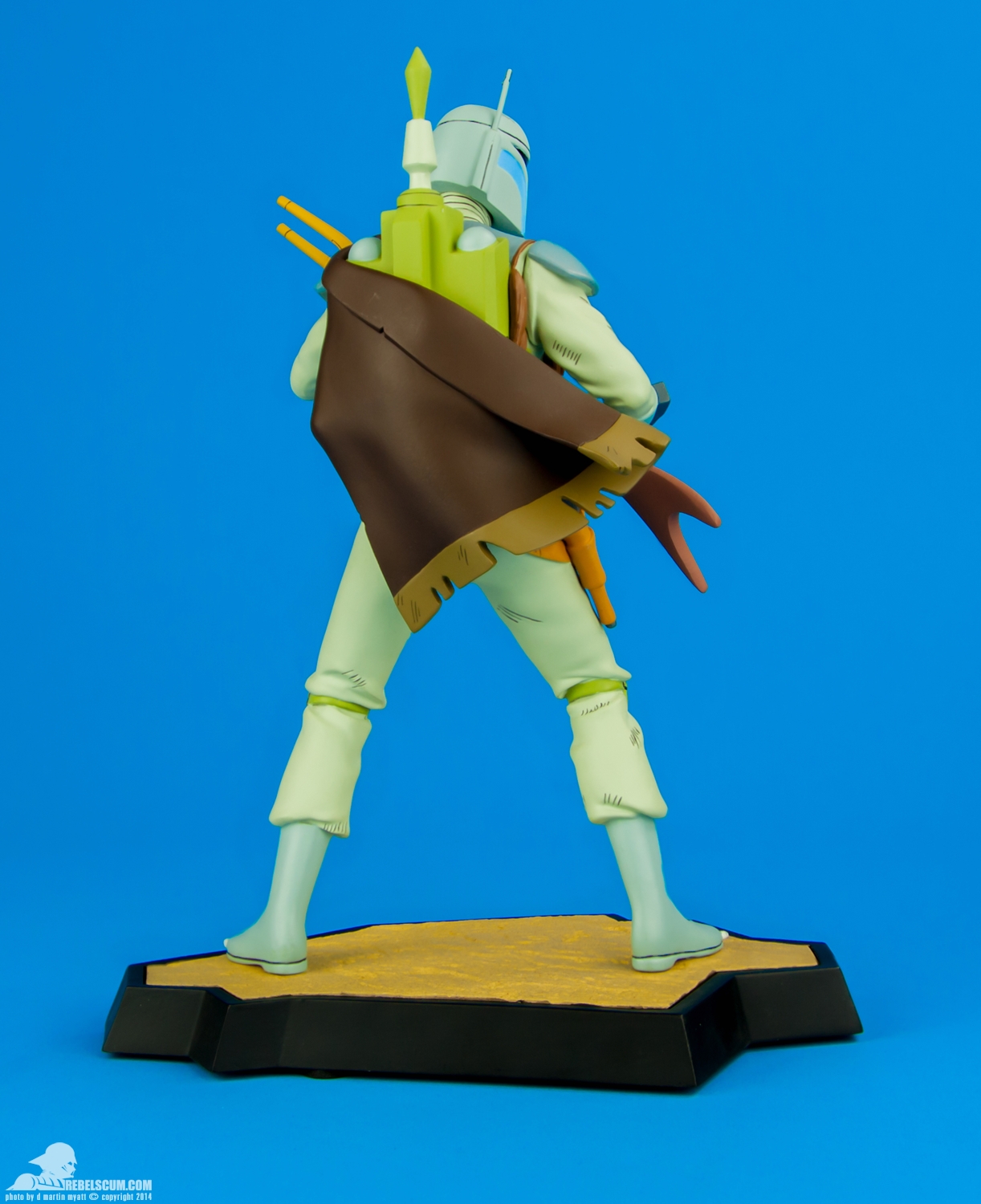 Boba-Fett-Holiday-Special-Statue-Gentle-Giant-004.jpg