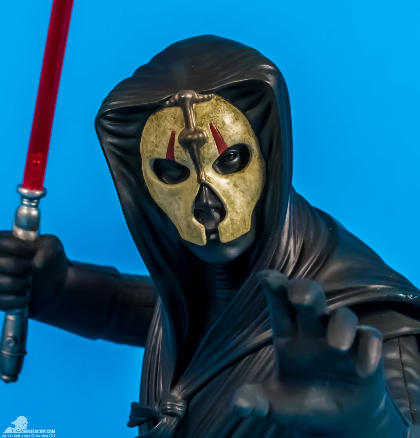 Darth-Nihilus-PBM-Exclusive-Mini-Bust-Gentle-Giant-LTD-005.jpg