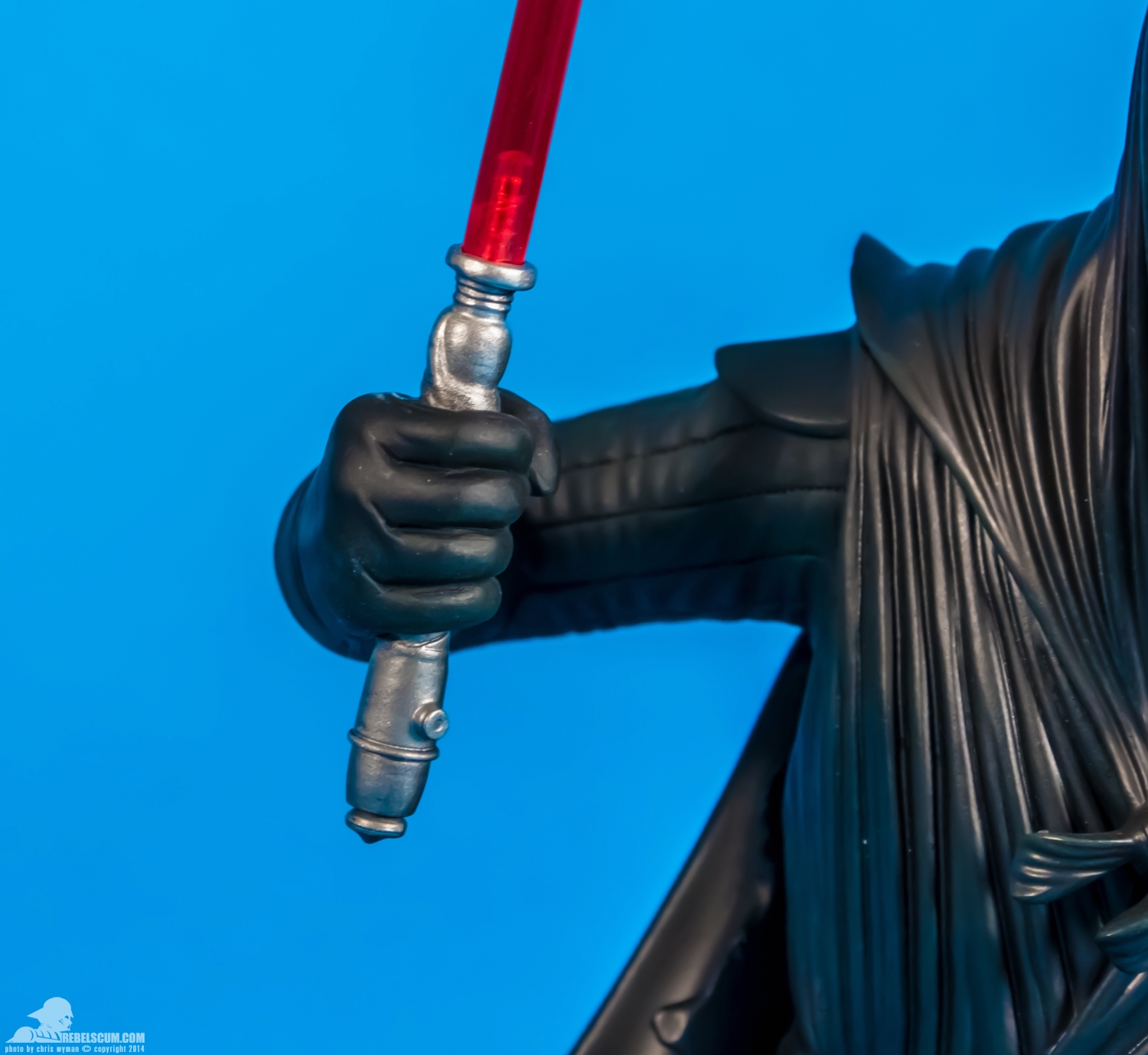 Darth-Nihilus-PBM-Exclusive-Mini-Bust-Gentle-Giant-LTD-011.jpg