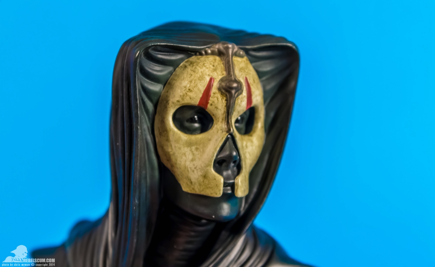 Darth-Nihilus-PBM-Exclusive-Mini-Bust-Gentle-Giant-LTD-014.jpg