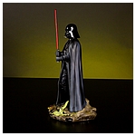 Darth-Vader-Dagobah-Statue-Gentle-Giant-003.jpg