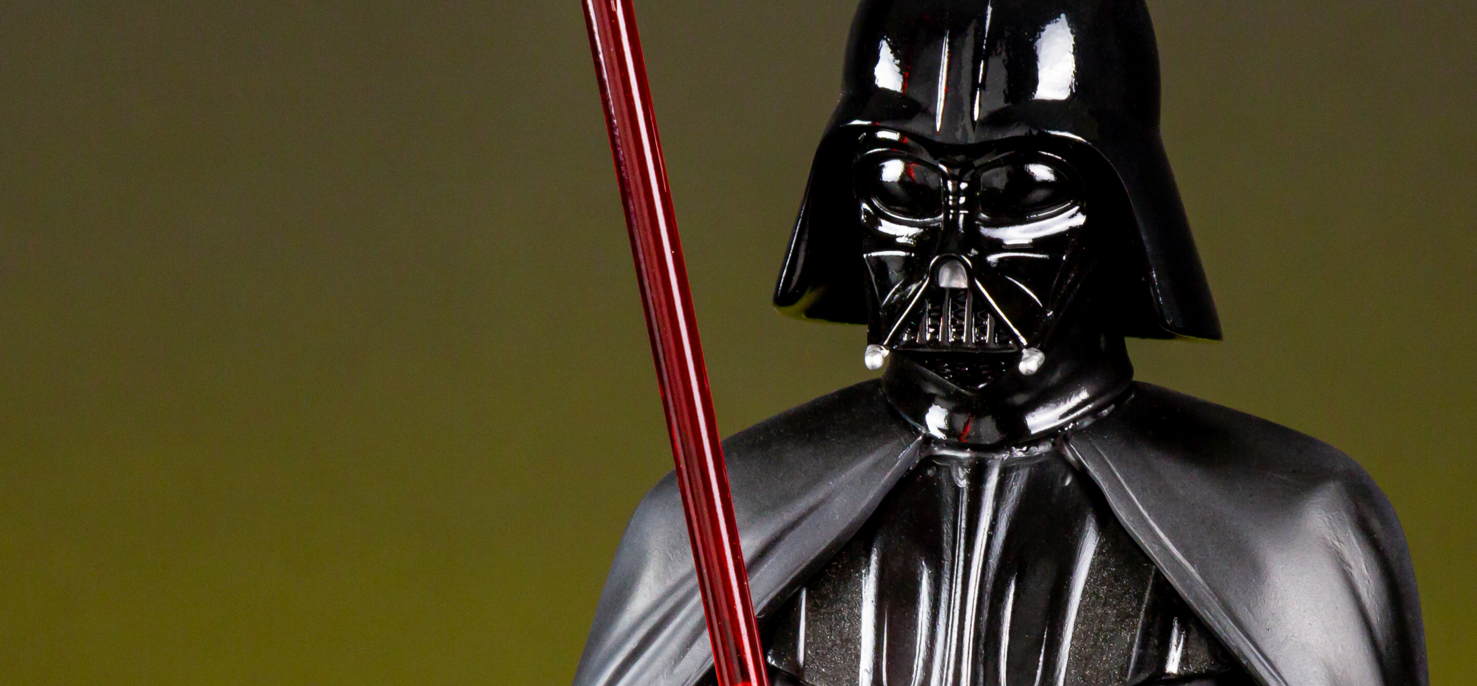Darth Vader (Dagobah) Statue from Gentle Giant Ltd. Darth Vader (Dagobah) Statue from Gentle Giant Ltd.