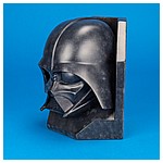 Darth-Vader-Stoneworks-Helmet-Bookend-Gentle-Giant-003.jpg