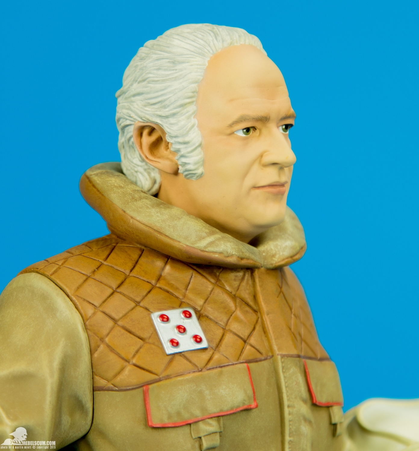 General-McQuarrie-Mini-Bust-Gentle-Giant-006.jpg