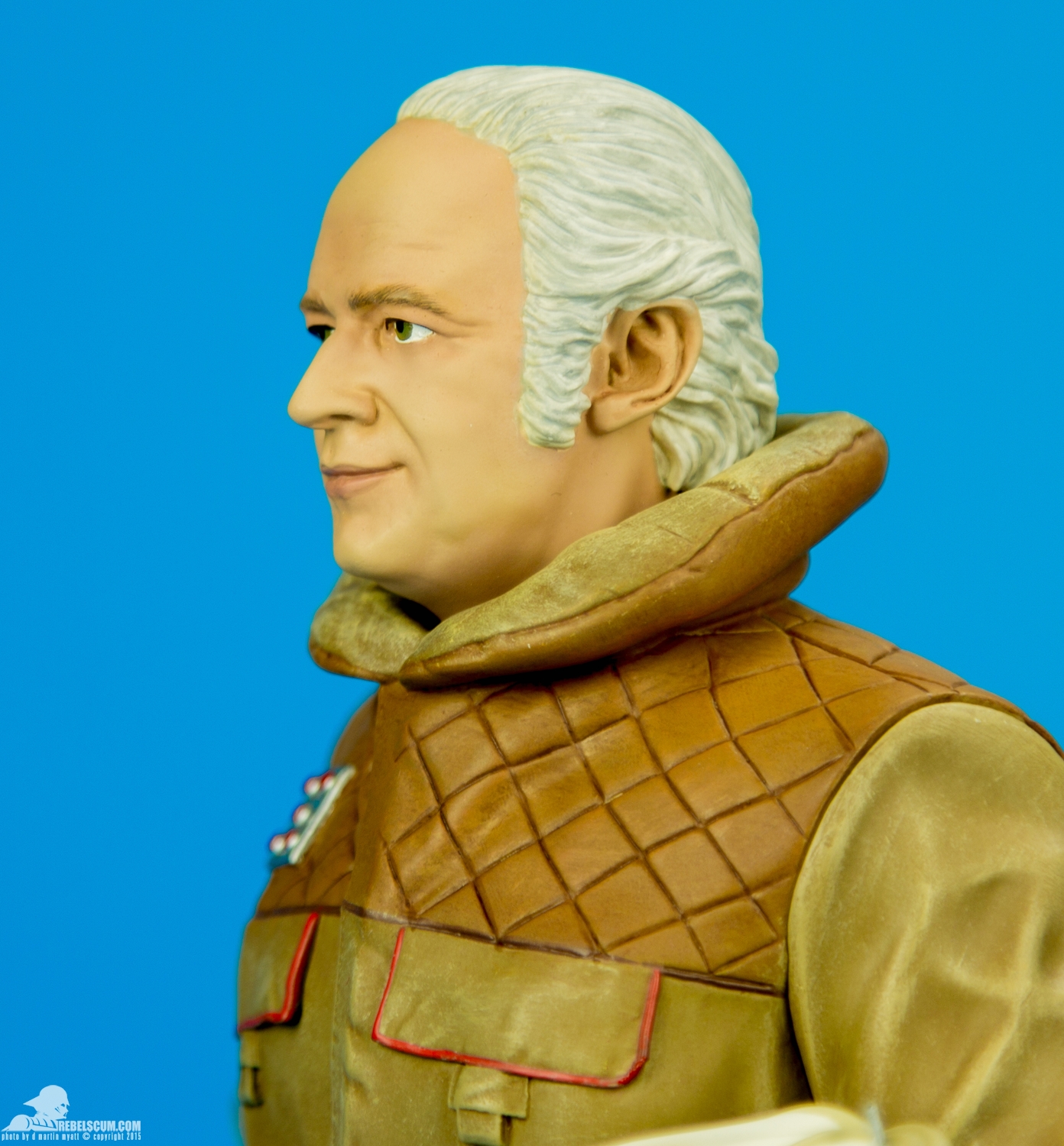 General-McQuarrie-Mini-Bust-Gentle-Giant-007.jpg