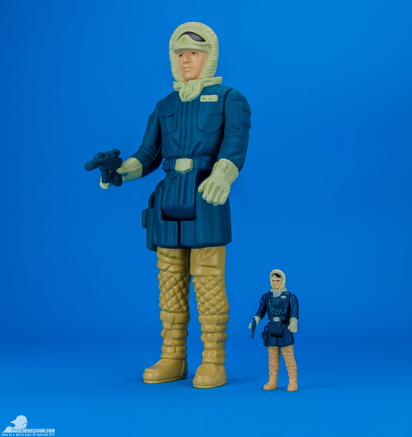 Han-Solo-Hoth-Outfit-Gentle-Giant-Ltd-Jumbo-Kenner-012.jpg