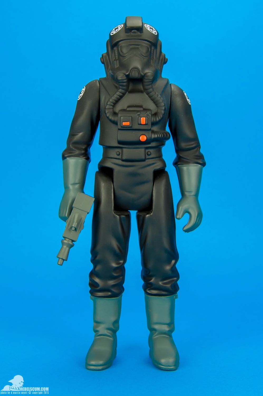 Imperial-TIE-Fighter-Pilot-Jumbo-Kenner-Gentle-Giant-010.jpg