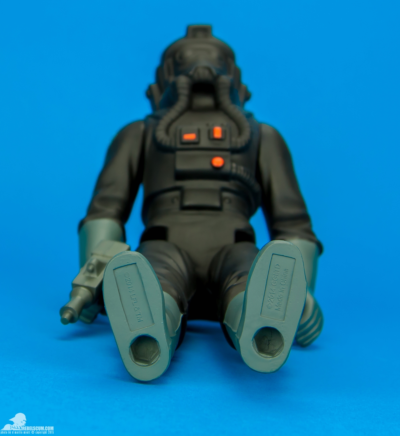 Imperial-TIE-Fighter-Pilot-Jumbo-Kenner-Gentle-Giant-013.jpg