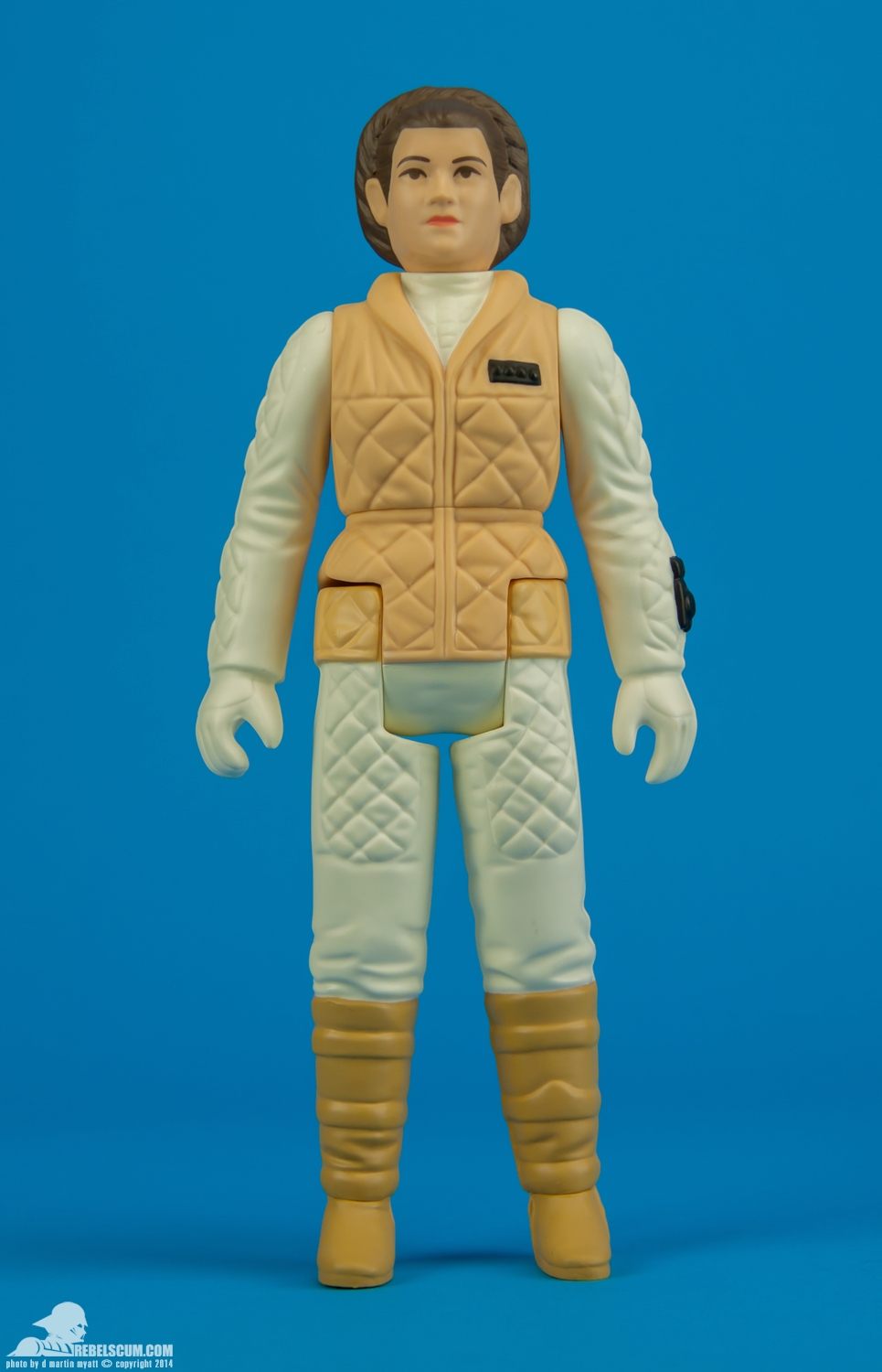 Leia-Hoth-Outfit-Jumbo-Kenner-Gentle-Giant-Ltd-001.jpg