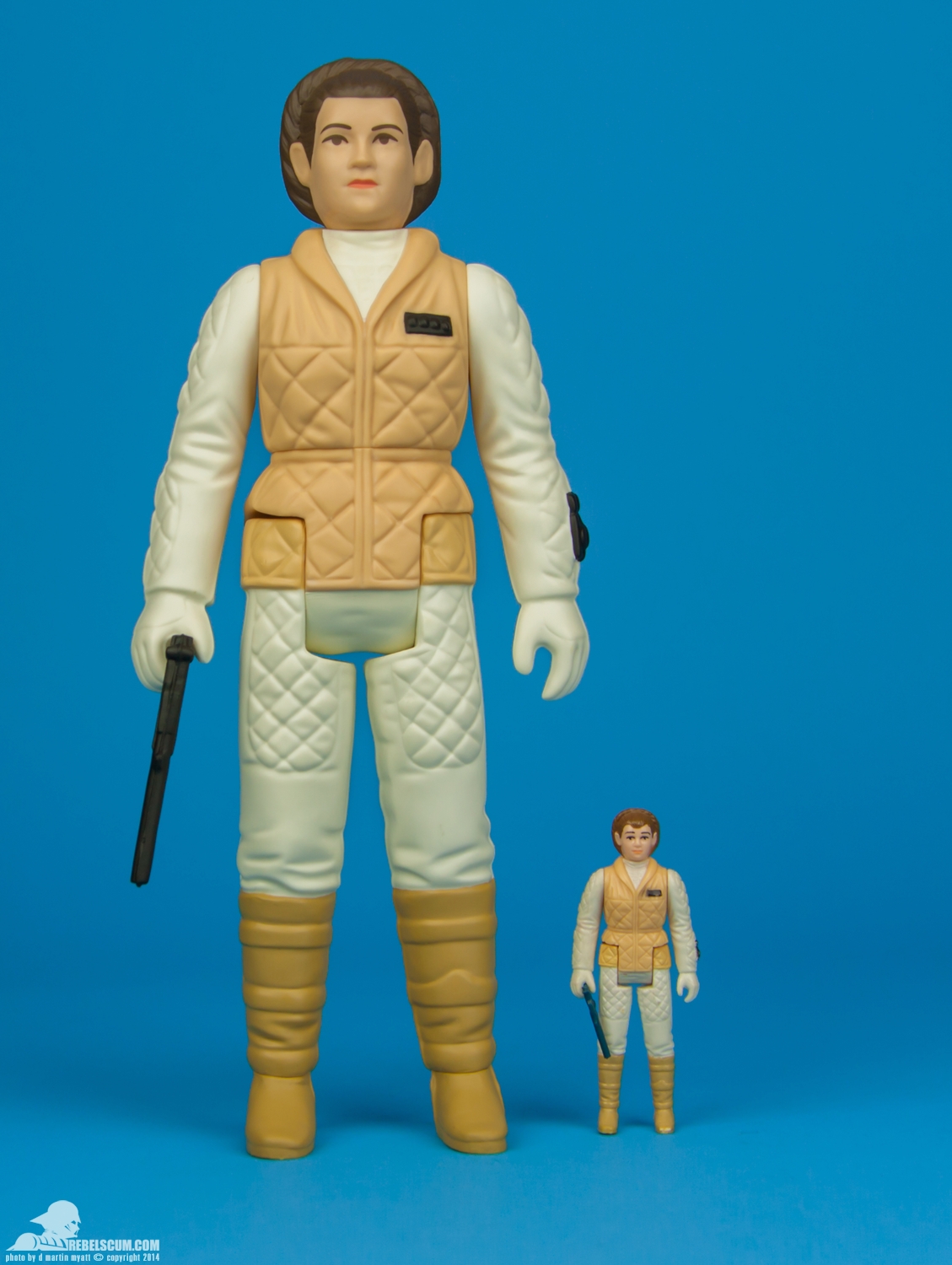 Leia-Hoth-Outfit-Jumbo-Kenner-Gentle-Giant-Ltd-010.jpg