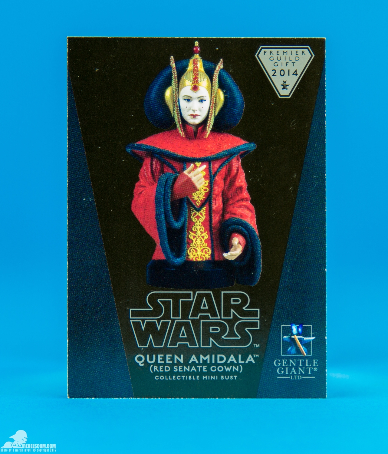 Queen-Amidala-Red-Senate-Gown-Mini-Bust-Gentle-Giant-011.jpg