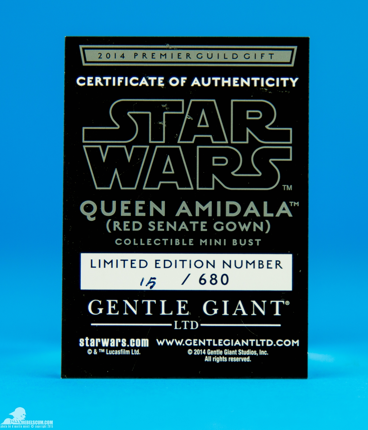Queen-Amidala-Red-Senate-Gown-Mini-Bust-Gentle-Giant-012.jpg