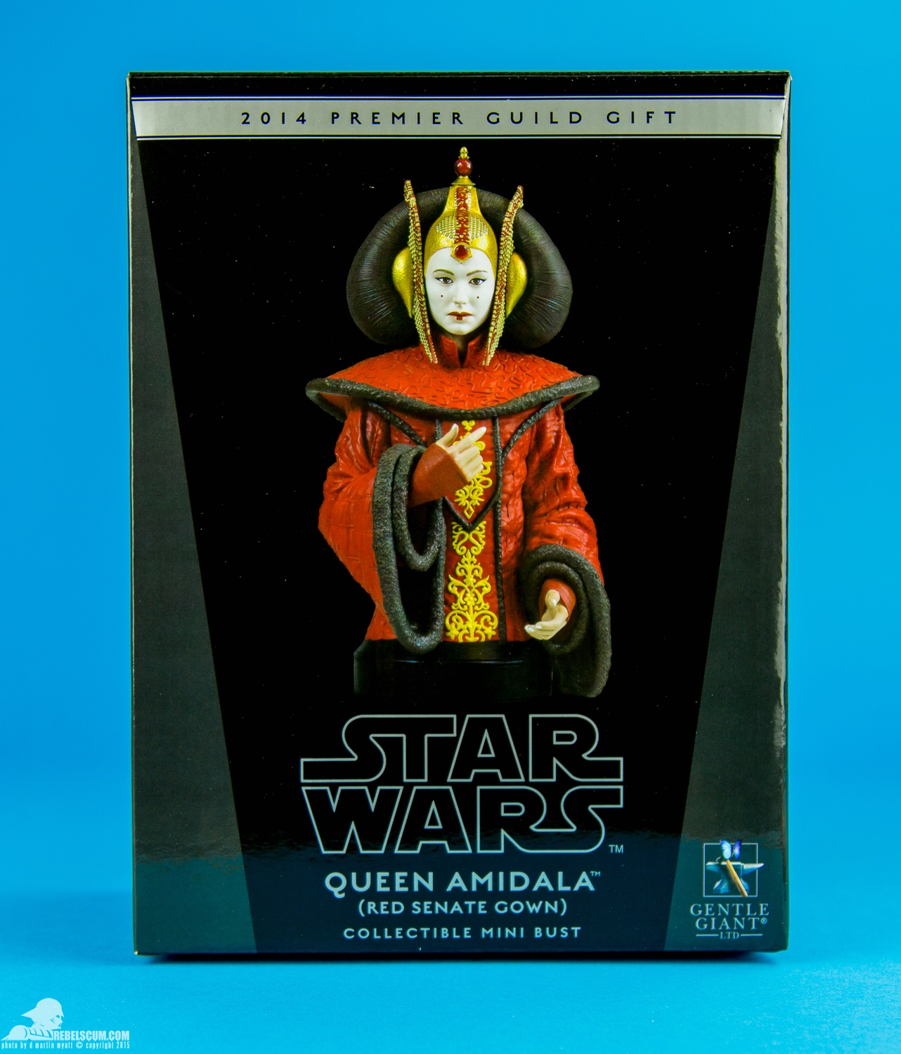 Queen-Amidala-Red-Senate-Gown-Mini-Bust-Gentle-Giant-013.jpg