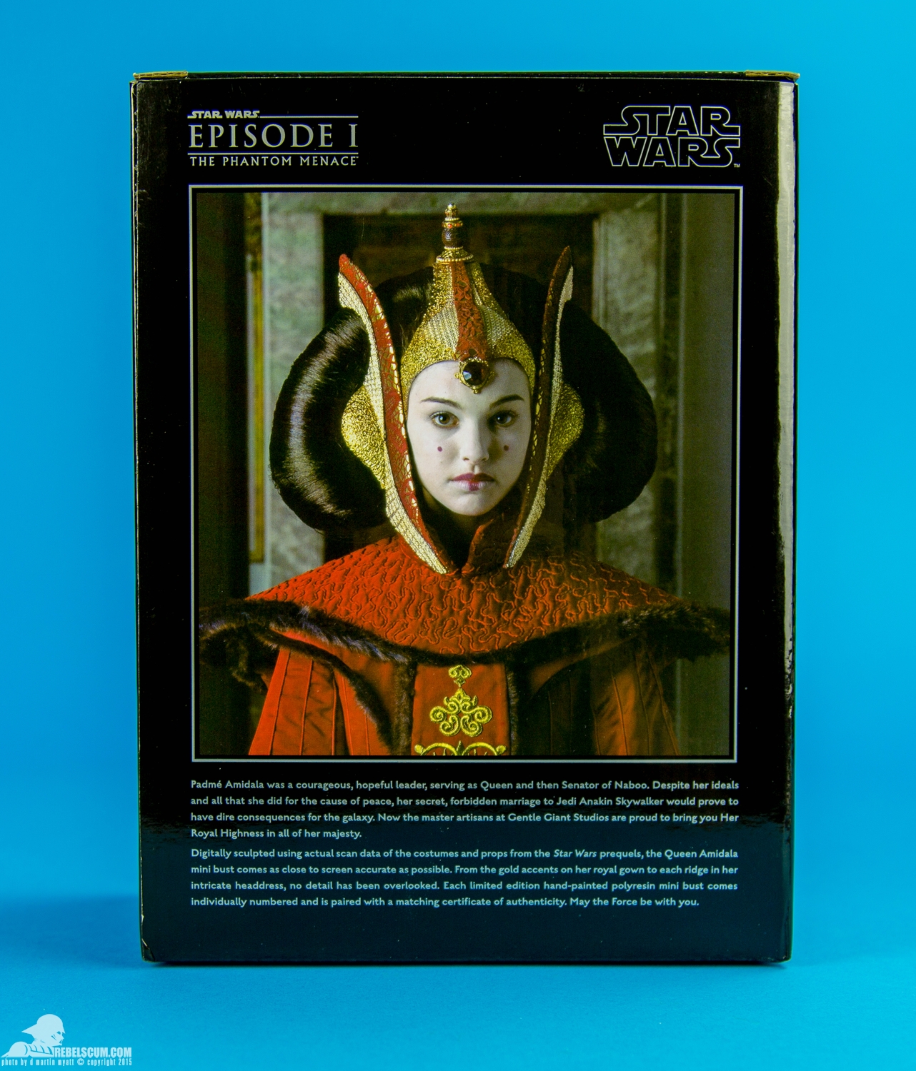 Queen-Amidala-Red-Senate-Gown-Mini-Bust-Gentle-Giant-016.jpg