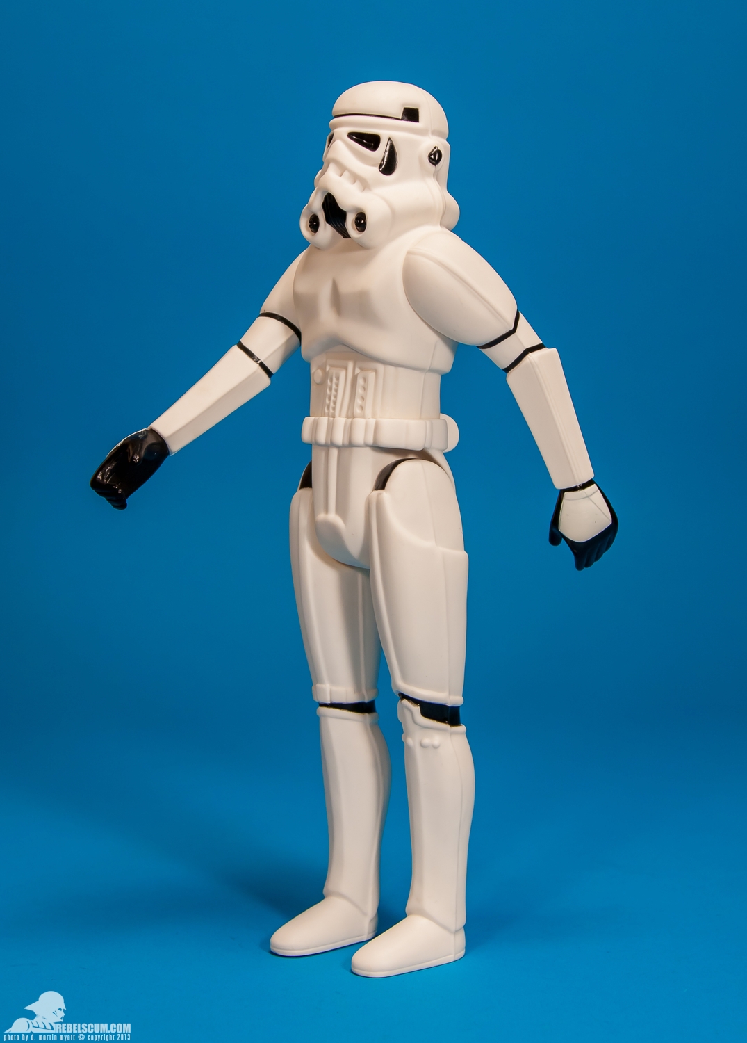 Stormtrooper-Jumbo-Kenner-Gentle-Giant-003.jpg